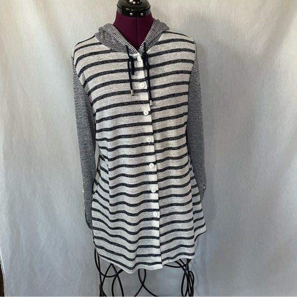 Brochure hooded striped thin sweater​ - Picture 2 of 10